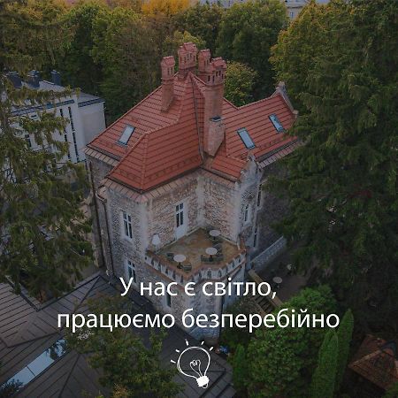 Lion'S Castle Hotel Lviv Kültér fotó