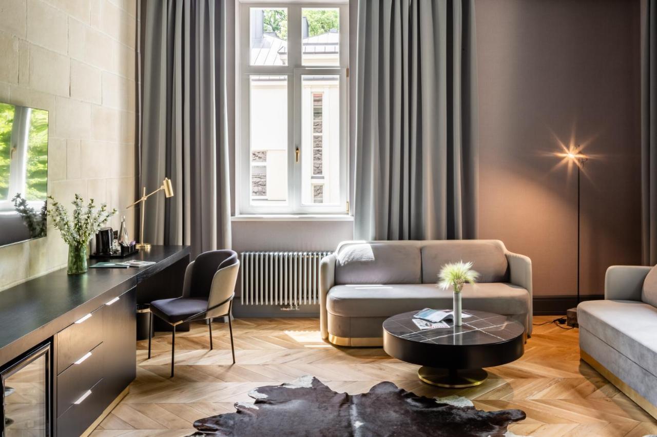 Lion'S Castle Hotel Lviv Kültér fotó