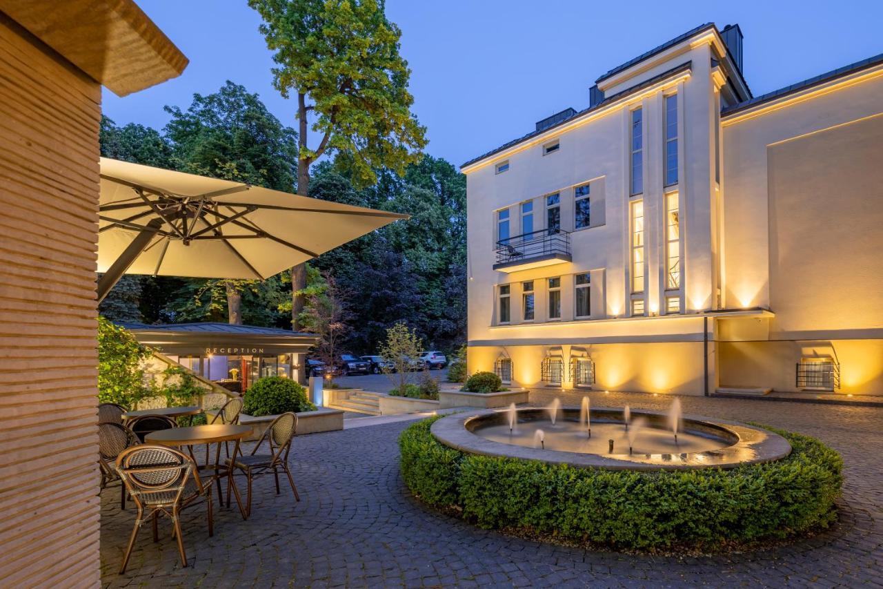 Lion'S Castle Hotel Lviv Kültér fotó